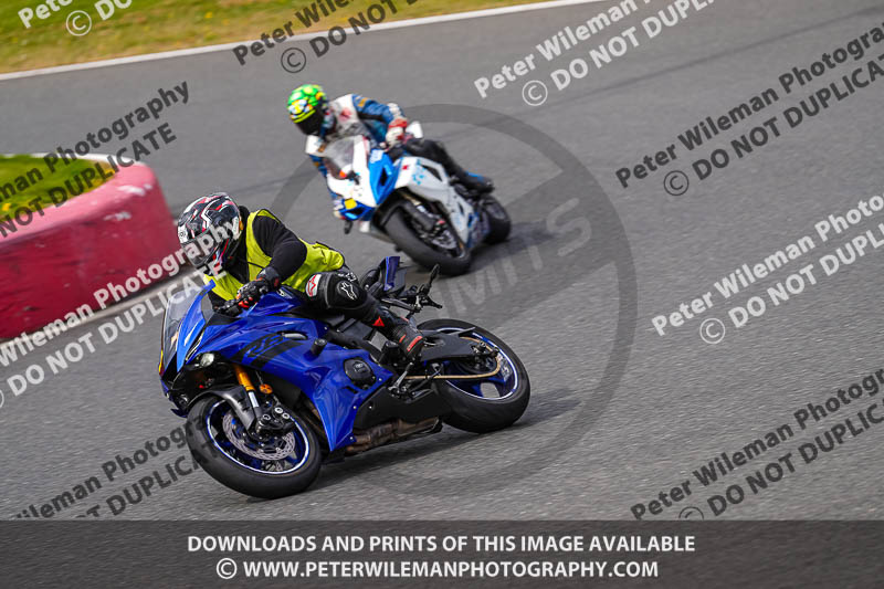 enduro digital images;event digital images;eventdigitalimages;mallory park;mallory park photographs;mallory park trackday;mallory park trackday photographs;no limits trackdays;peter wileman photography;racing digital images;trackday digital images;trackday photos